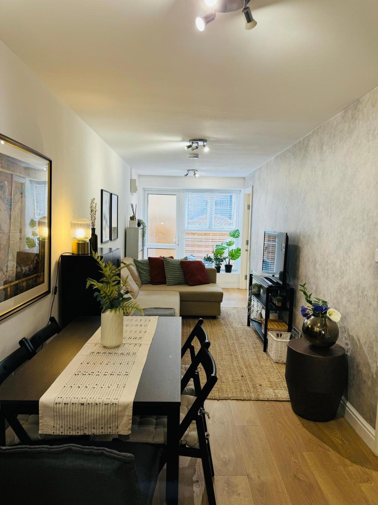 Holiday Home 2Br L 2Ba With Patio-Sleep 6 伦敦 外观 照片