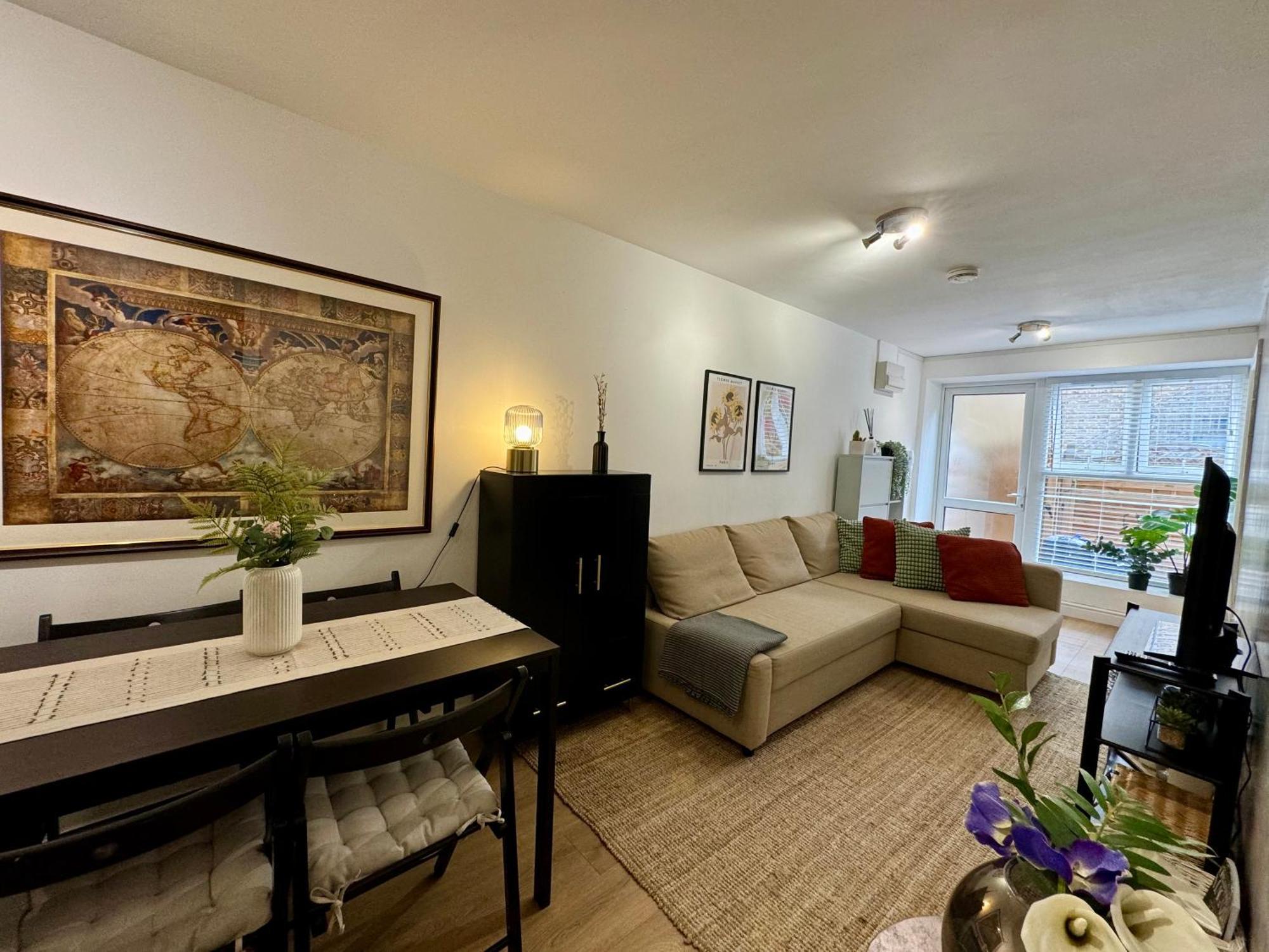 Holiday Home 2Br L 2Ba With Patio-Sleep 6 伦敦 外观 照片