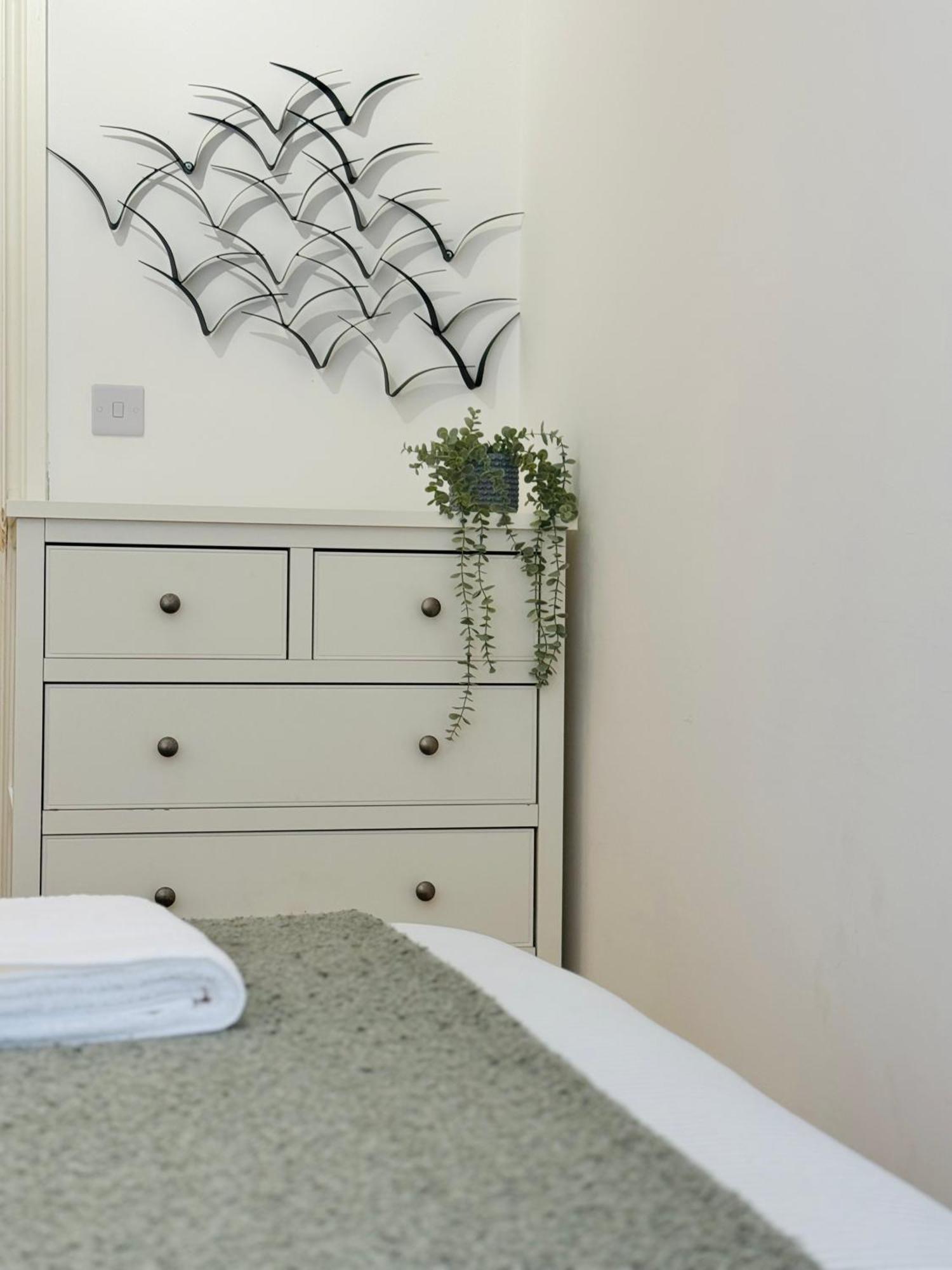 Holiday Home 2Br L 2Ba With Patio-Sleep 6 伦敦 外观 照片