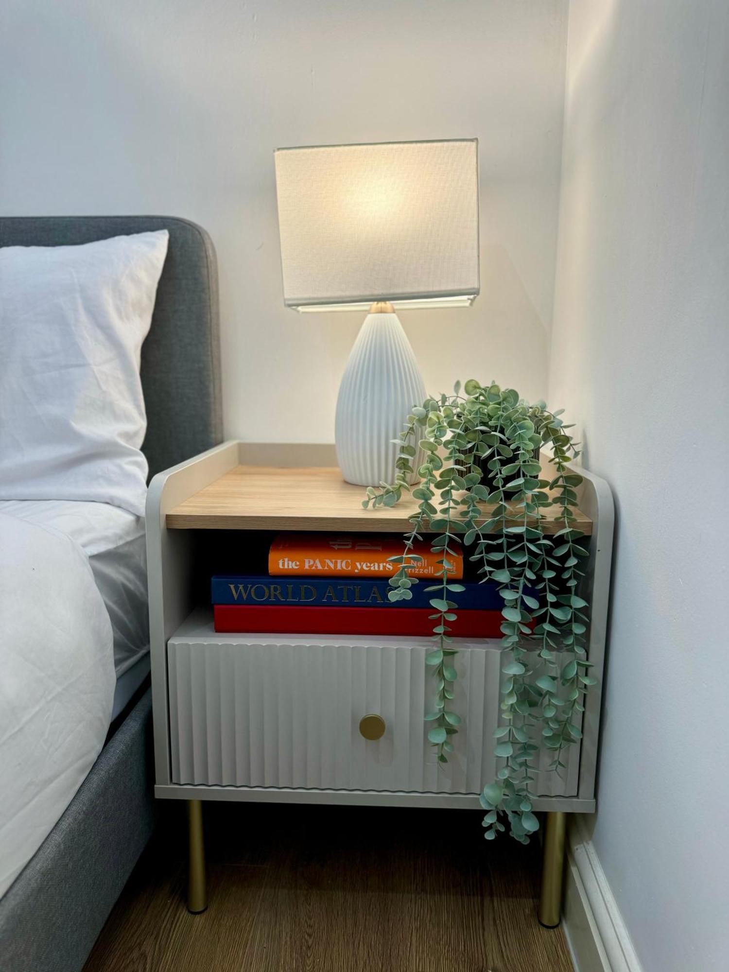 Holiday Home 2Br L 2Ba With Patio-Sleep 6 伦敦 外观 照片